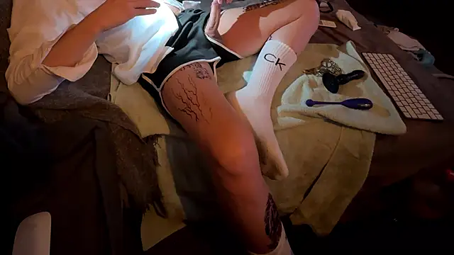 Snapshot of swissMen_DE chatting on January 5, 10:13 pm swissMen DE online show from January 5, 10:13 pm