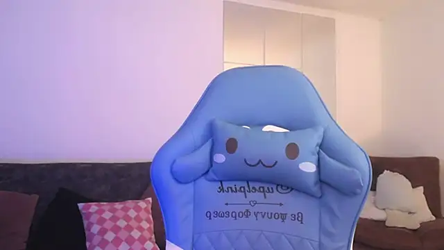 elektraa sky11 online show from December 3, 8:50 pm