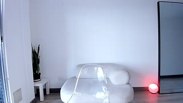 Kaarla    online show from March 9, 8:02 pm