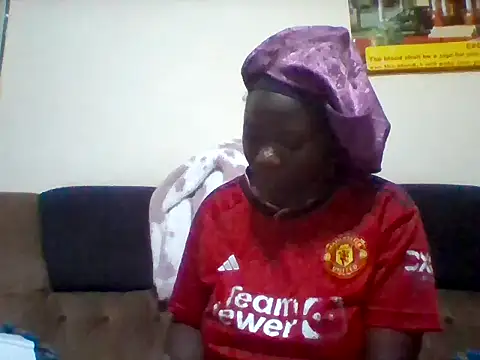Snapshot of crazy_baby00 chatting on April 2, 1:14 am crazy baby00 online show from April 2, 1:14 am