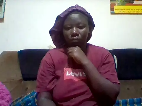 Snapshot of crazy_baby00 chatting on April 15, 2:29 am crazy baby00 online show from April 15, 2:29 am