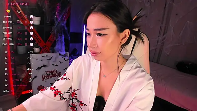 sensualily online show from October 29, 1:57 pm