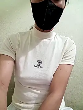 YunLem online show from February 18, 2:27 pm