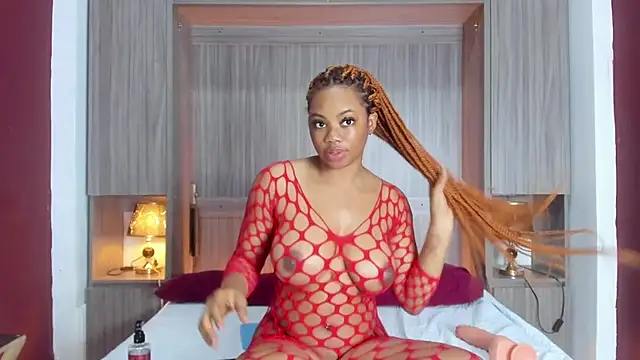 Snapshot of KendallRosse1 chatting on December 18, 3:33 pm KendallRosse1 online show from December 18, 3:33 pm