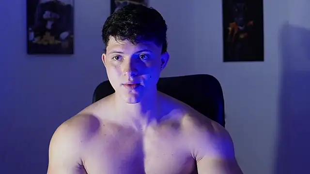 Hazzan Velez online show from April 19, 3:39 am