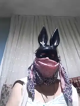 Snapshot of _BaHaR_ chatting on February 1, 8:47 pm BaHaR online show from February 1, 8:47 pm