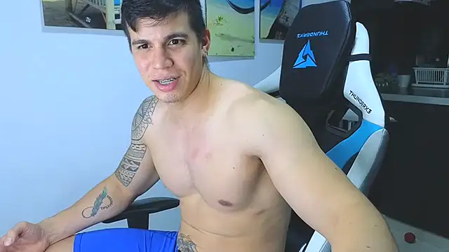 Snapshot of Ethanstill1 chatting on February 18, 3:42 am Ethanstill1 online show from February 18, 3:42 am