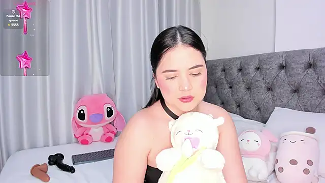 abbyfoxx  online show from March 10, 10:59 pm