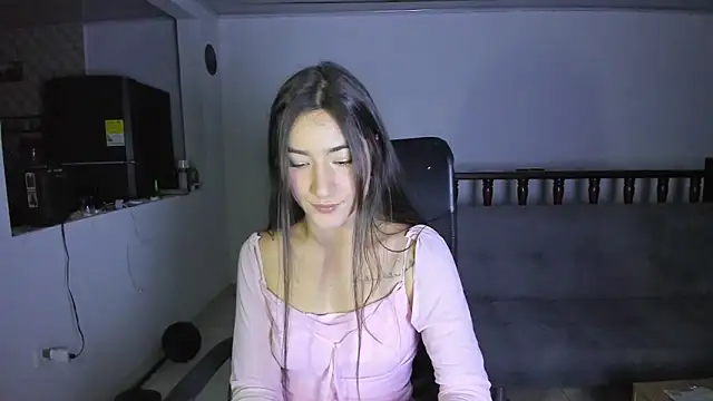 Amelie  88 online show from December 7, 10:28 pm