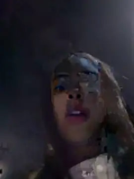 NAUGHTY LITTLE 18 online show from December 19, 3:13 am