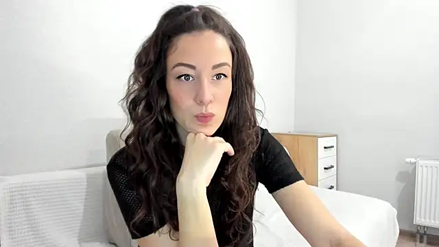 Snapshot of Karina_sunny chatting on December 24, 5:02 pm Karina sunny online show from December 24, 5:02 pm