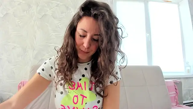 Snapshot of Karina_sunny chatting on September 12, 9:20 am Karina sunny online show from September 12, 9:20 am