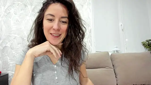 Snapshot of Karina_sunny chatting on December 14, 11:59 am Karina sunny online show from December 14, 11:59 am