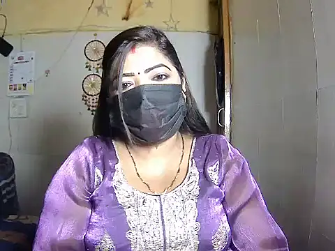 Snapshot of Oh-Monika chatting on February 28, 9:01 pm Oh-Monika online show from February 28, 9:01 pm