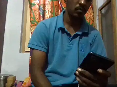 Snapshot of TeluguModda99 chatting on January 18, 4:26 am TeluguModda99 online show from January 18, 4:26 am