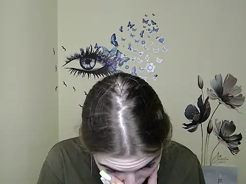 StrangerGi online show from December 19, 1:07 pm