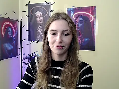 StrangerGi online show from October 4, 6:11 am