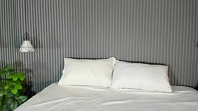 CailynBrowm online show from March 2, 4:07 am