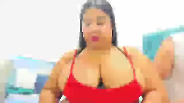 Snapshot of Keisy_boony chatting on April 23, 8:44 pm Keisy boony online show from April 23, 8:44 pm