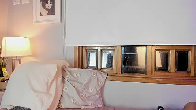 hannaasweet online show from March 8, 12:11 am