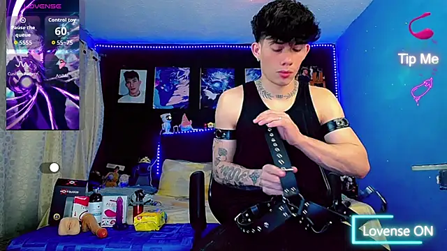 thiagomurphyy online show from October 30, 11:38 pm