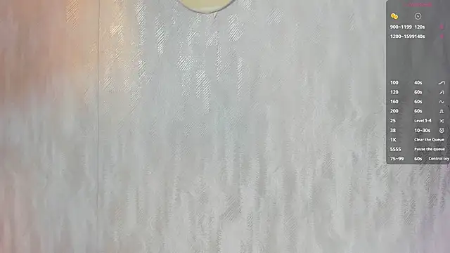 MelanieRioss online show from November 7, 1:11 pm