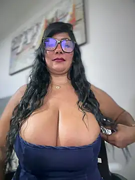 Snapshot of Saorii_kiido chatting on February 5, 2:29 am Saorii kiido online show from February 5, 2:29 am