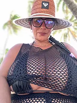 Snapshot of Saorii_kiido chatting on February 7, 8:10 pm Saorii kiido online show from February 7, 8:10 pm