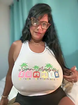 Snapshot of Saorii_kiido chatting on February 14, 2:07 am Saorii kiido online show from February 14, 2:07 am