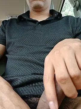 Snapshot of Alfrendino44 chatting on June 20, 1:58 pm Alfrendino44 online show from June 20, 1:58 pm