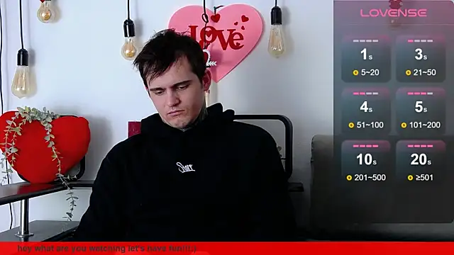 CarterCole online show from February 14, 12:25 pm