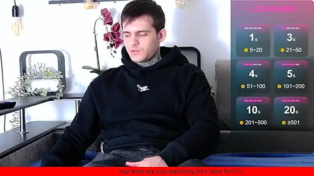 CarterCole online show from March 23, 8:04 am