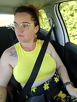 XXJulieXXhot online show from April 13, 2:22 pm