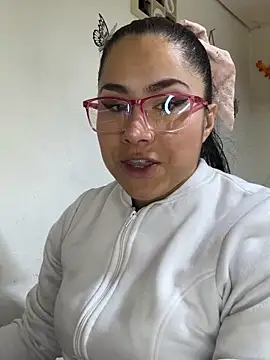 Sweet  Nurse1 online show from April 13, 8:36 pm