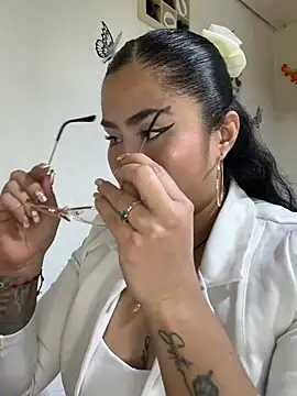 Sweet  Nurse1 online show from April 17, 7:28 pm