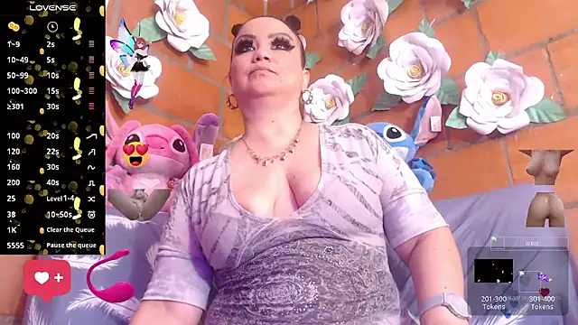 IngritBitch online show from November 27, 2:30 pm