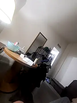 MickieFinnz1 online show from December 17, 9:07 am