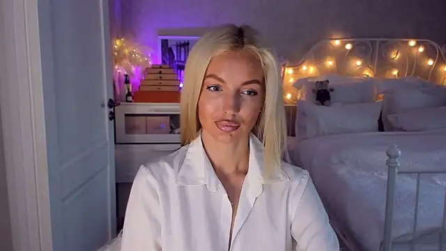 aestetick online show from January 18, 9:46 am