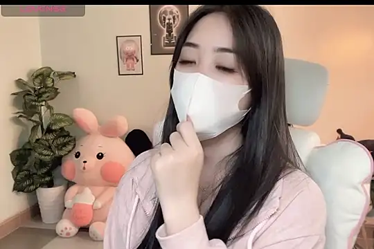  Aimy  online show from January 12, 6:18 am