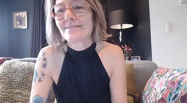 godinflower online show from January 18, 9:34 am