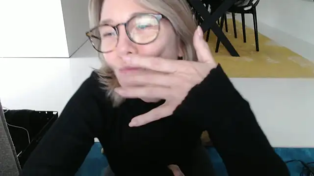 godinflower online show from October 7, 3:42 pm