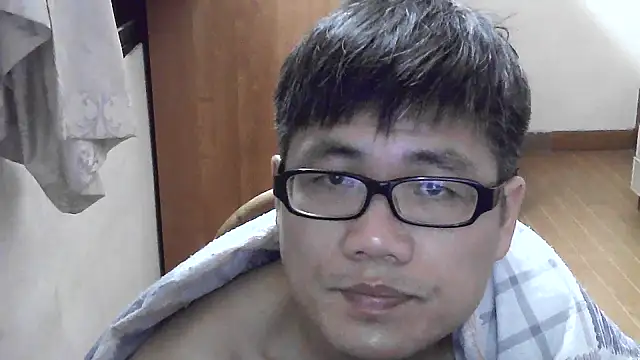 findagirlfriend online show from March 8, 6:16 pm