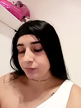 Juanamd1 online show from December 21, 9:01 am