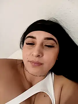 Juanamd1 online show from December 21, 12:06 pm