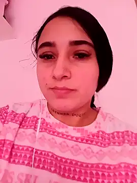 Juanamd1 online show from December 22, 9:22 am