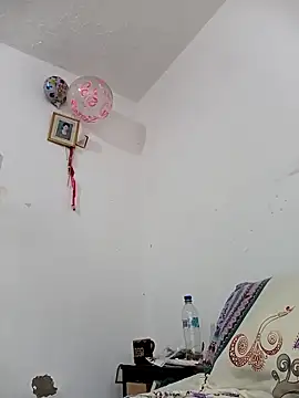 Juanamd1 online show from March 18, 2:42 pm