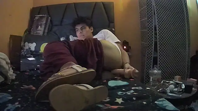 Snapshot of diegotorresd2312 chatting on November 22, 2:10 am diegotorresd2312 online show from November 22, 2:10 am