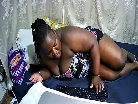 happy sonia online show from October 28, 8:55 pm