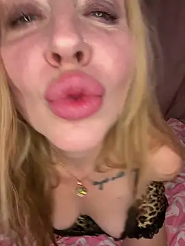 Lakshmi lotus online show from May 10, 8:03 pm