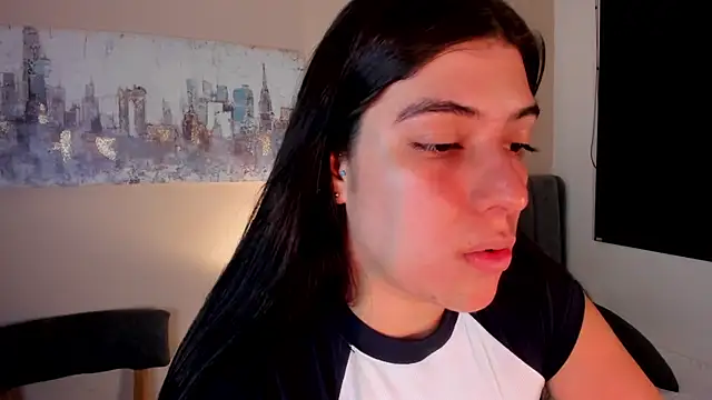 Snapshot of dakotaa__ chatting on December 16, 8:48 pm dakotaa online show from December 16, 8:48 pm